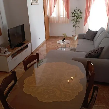 Apartment Sime Trogir