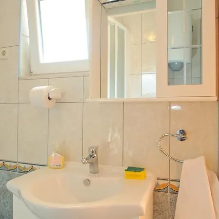 Sime Apartment *