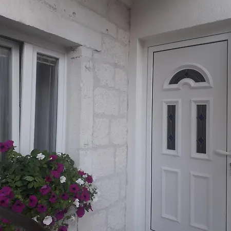 Sime Apartment